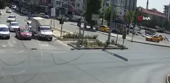 Süratle gelen Vidanjör, kamyonete çarptı... Savrulan kamyonetten böyle fırladı