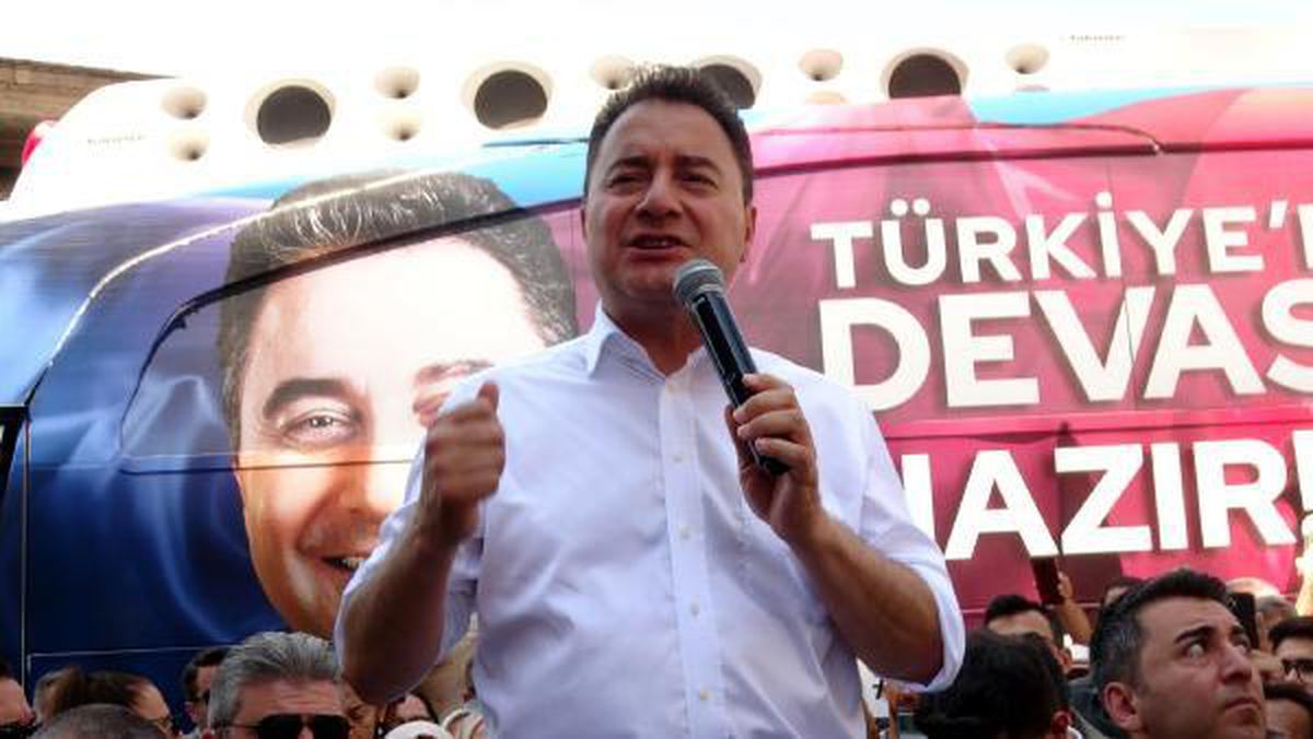 BABACAN: BU ÜLKEDE SADECE EKONOMİK KRİZ YOK, KÜRT SORUNU DA VAR