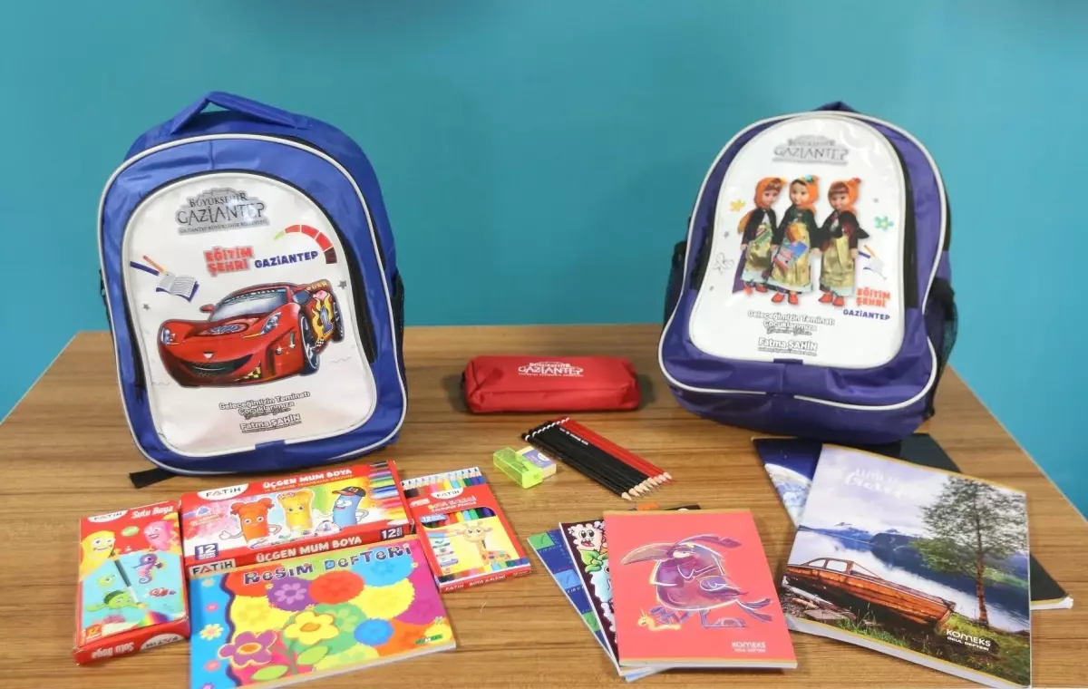Gaziantep gündem haberleri... Gaziantep'te ilkokula başlayacak 75 bin öğrenciye çanta ve kırtasiye desteği