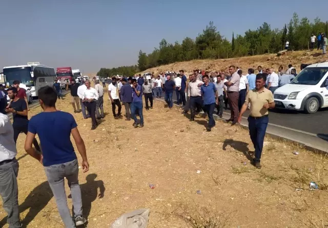 Bu kez zam değil indirim protestosu! Kuzu eti fiyatını protesto eden besiciler yol kapattı