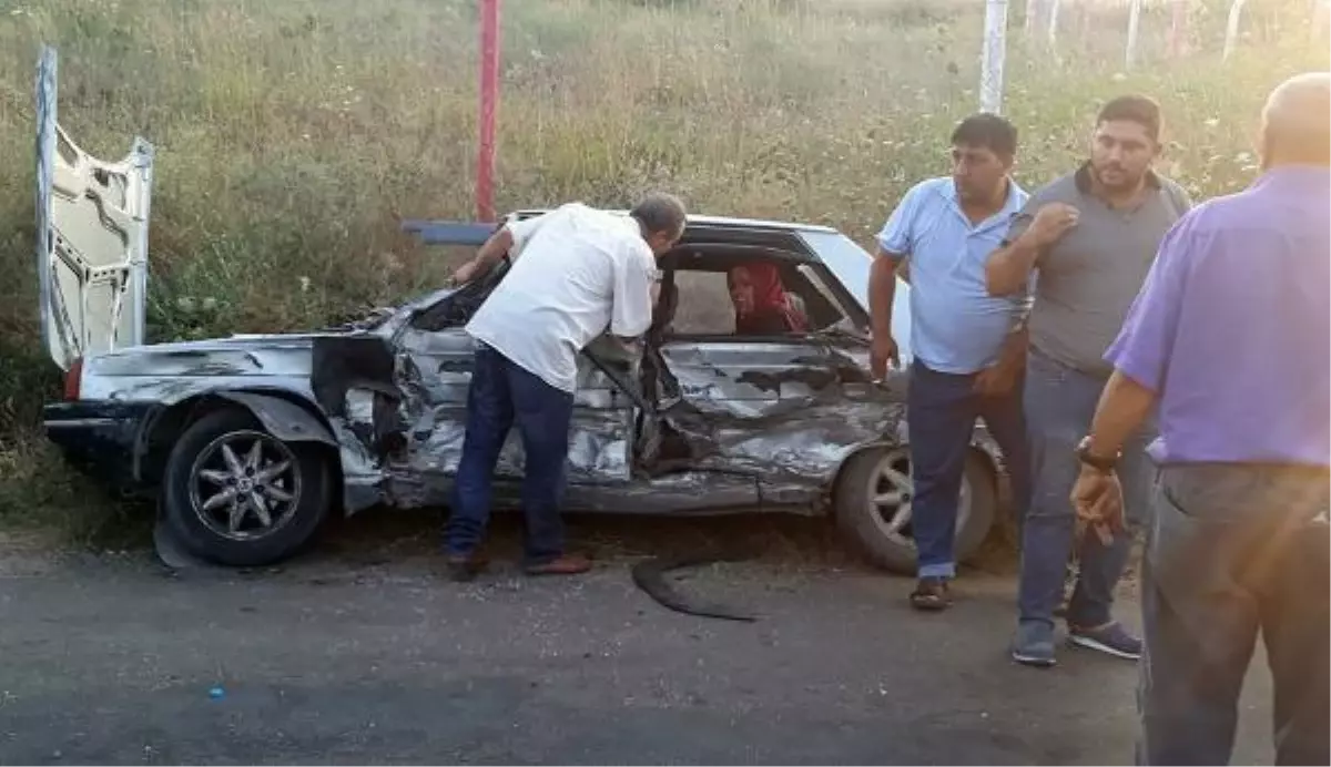 Manisa haber: Manisa'da ciple otomobilin çarpıştığı kazada yaralanan Şefika Özdemir, öldü