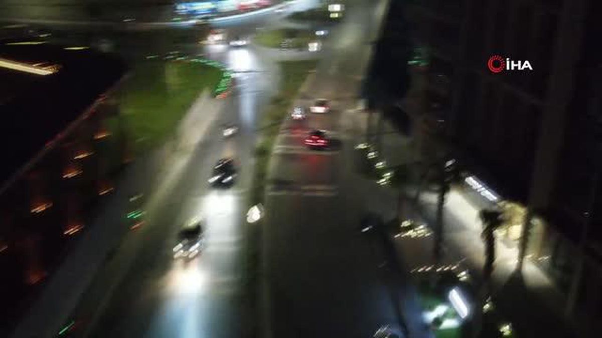 Polis, uygulamadan kaçan otomobili böyle yakadı