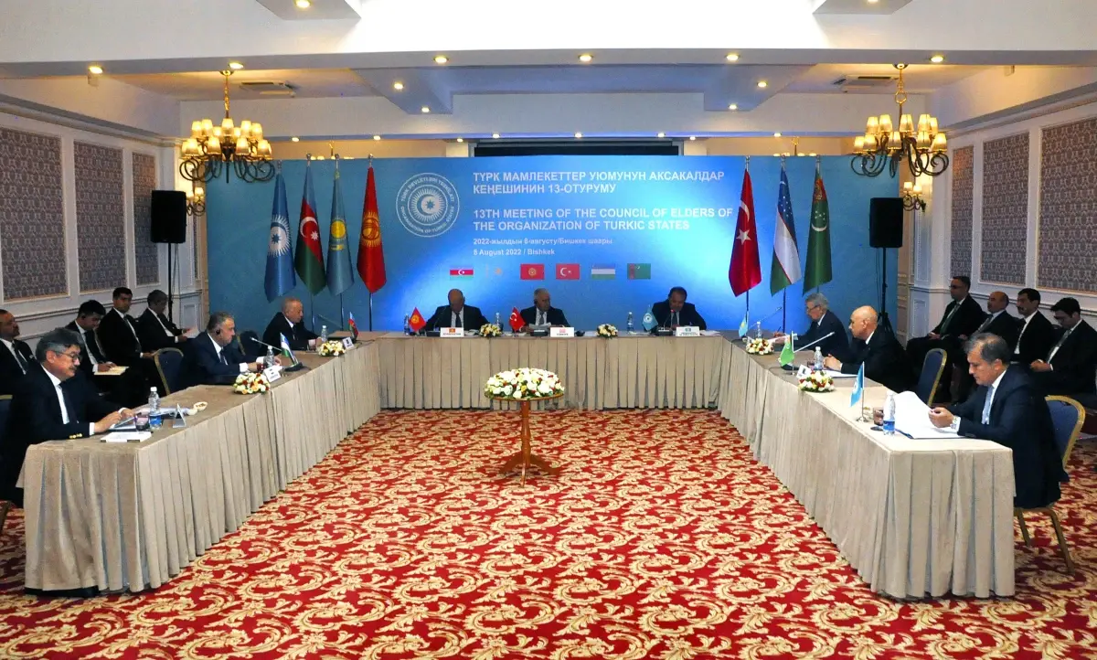 Aksakallar Konseyi üyeleri Kırgızistan'da toplandı