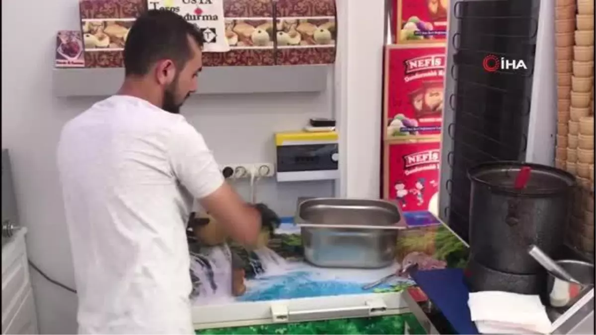 Bilecik haber: Bilecik'in yerli kavunu dondurma ile birleşti farklı bir lezzet ortaya çıktı