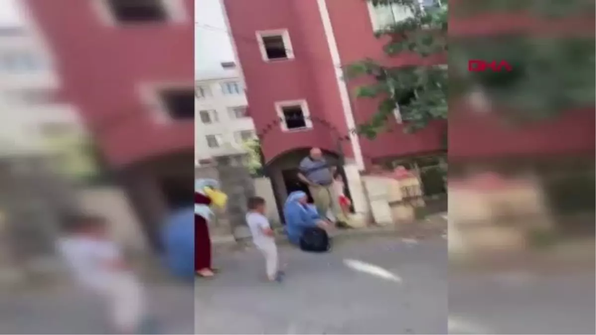 İSTANBUL-KARTAL'DA YANGIN ÇIKAN DAİREDE KOMBİ PATLADI
