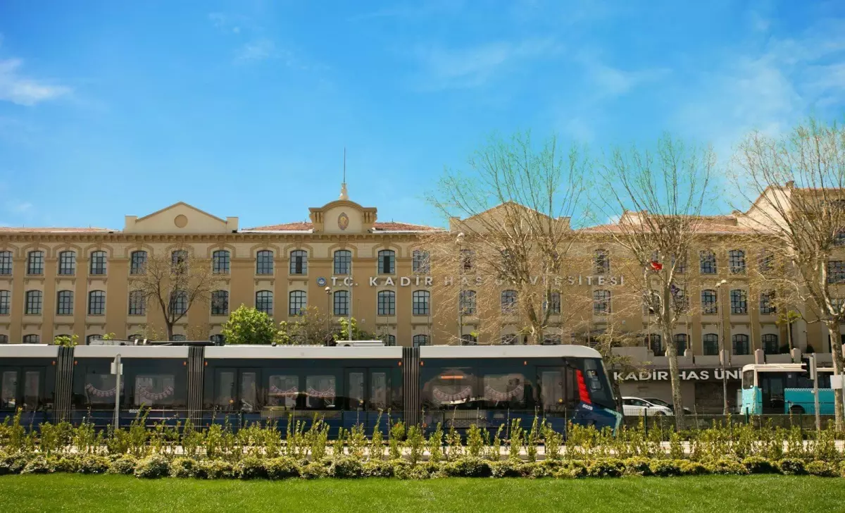 Kadir Has Üniversitesi Bölümleri