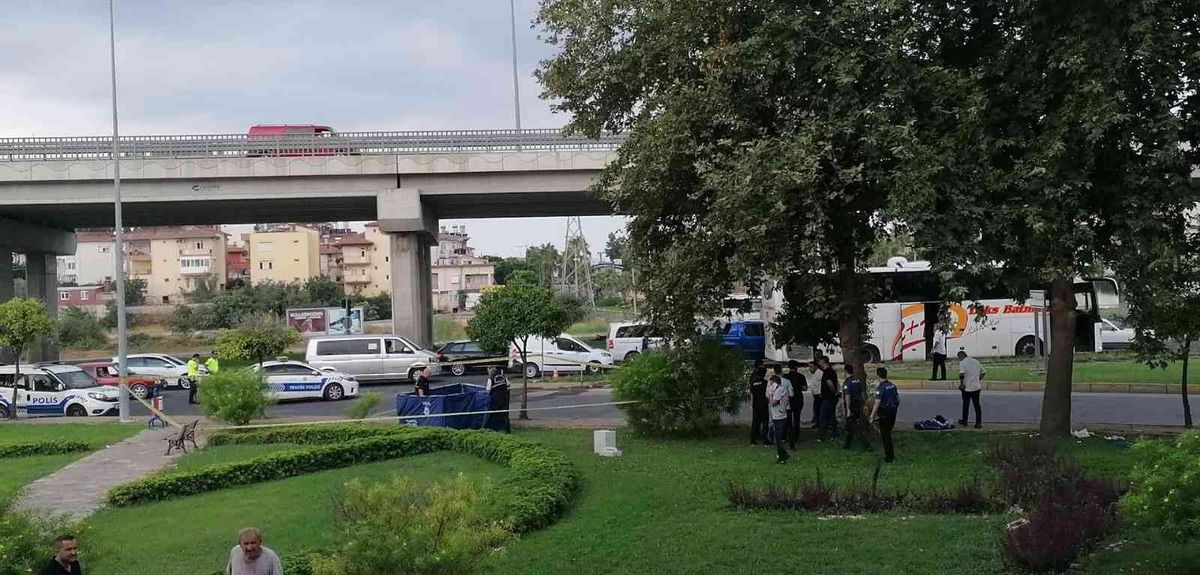 Antalya 3. sayfa haberleri | Manavgat'ta kan davası cinayeti: Otobüsten iner inmez kurşunların hedefi oldu