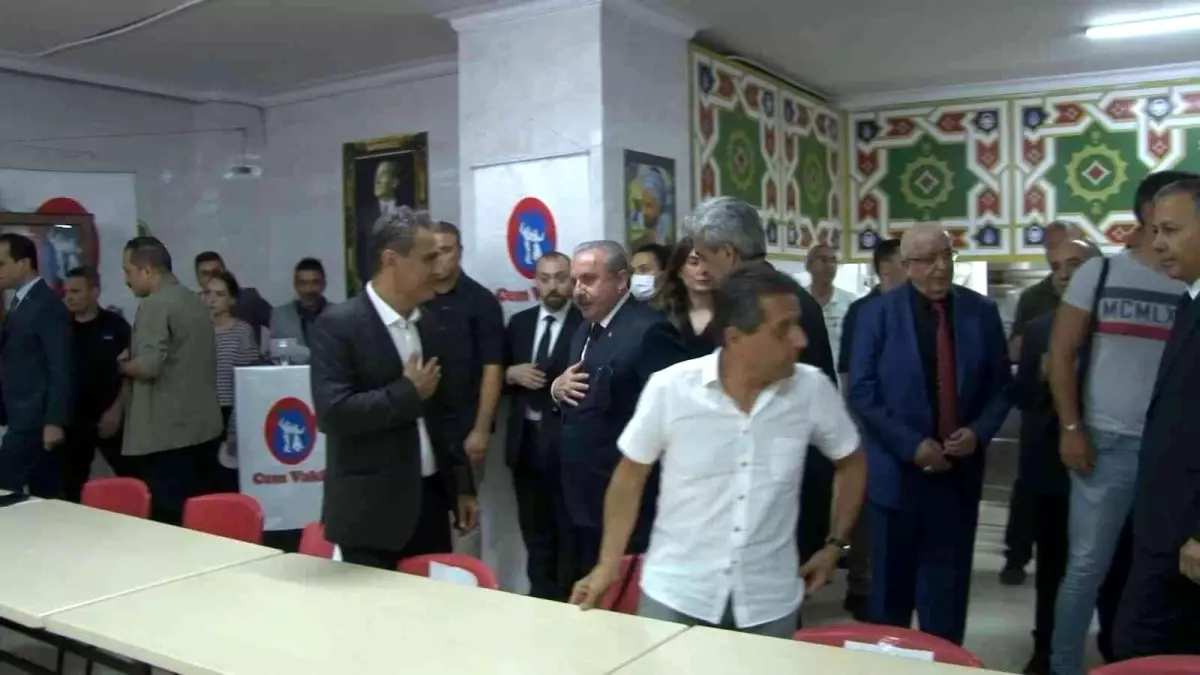 TBMM Başkanı Şentop: 'Mezhep çatışmaları ve etnik farklılıklar üzerinden güç devşirmeye çalışanlar Türkiye'nin hala eski Türkiye olduğunu...