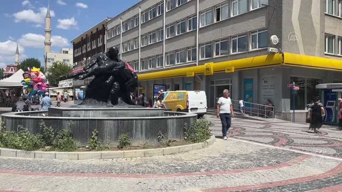 Yabancı dildeki tabelalarla ilgili düzenleme yapılacak