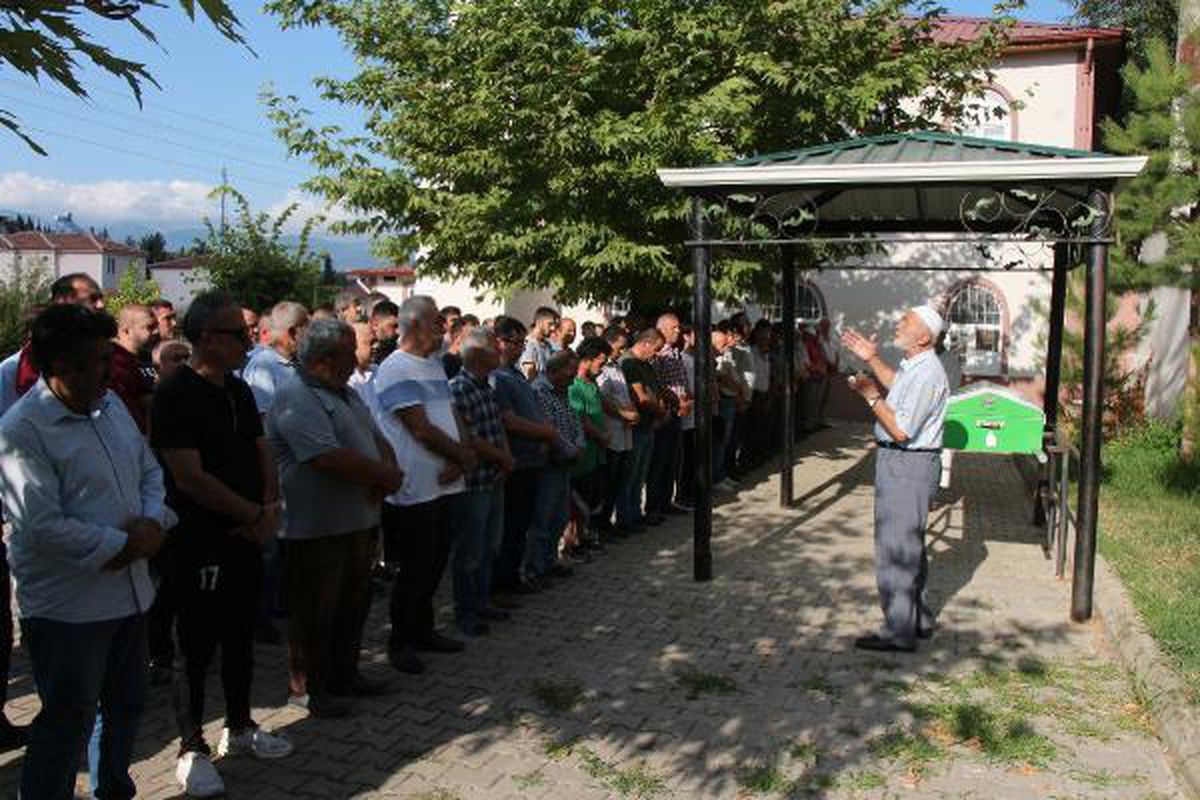 Son dakika haberi: 17 YAŞINDAKİ SÜRÜCÜNÜN ENGELLİNİN ÖLÜMÜNE NEDEN OLDUĞU KAZA KAMERADA