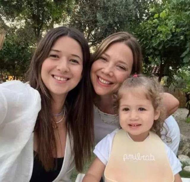 Acun Ilıcalı'nın ilk eşinin fotoğrafı hayran bıraktı! Gözlerden uzak bir yaşam sürüyor