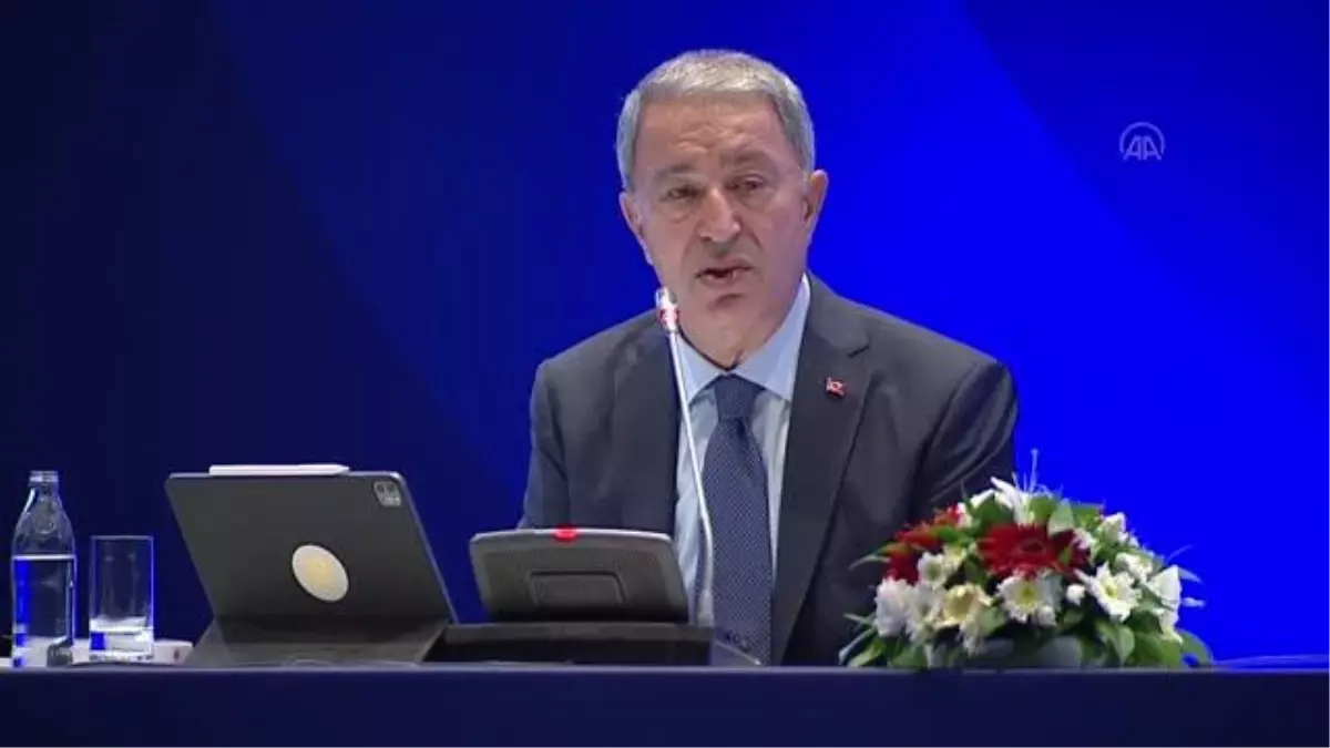 Akar: 'Bizim dileğimiz ve temennimiz bu tahıl ve gıda konusunda ortaya çıkan çözümün bundan sonra da barış için bir model olması'