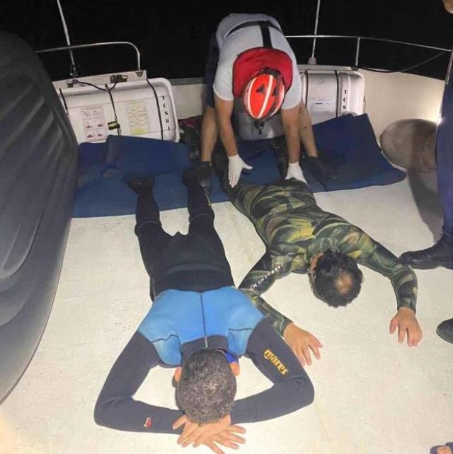 FETÖ/PDY şüphelileri denizde yüzerken yakalandı