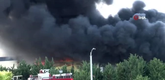 Konya genel haberleri... Konya'da boya fabrikasında büyük yangın