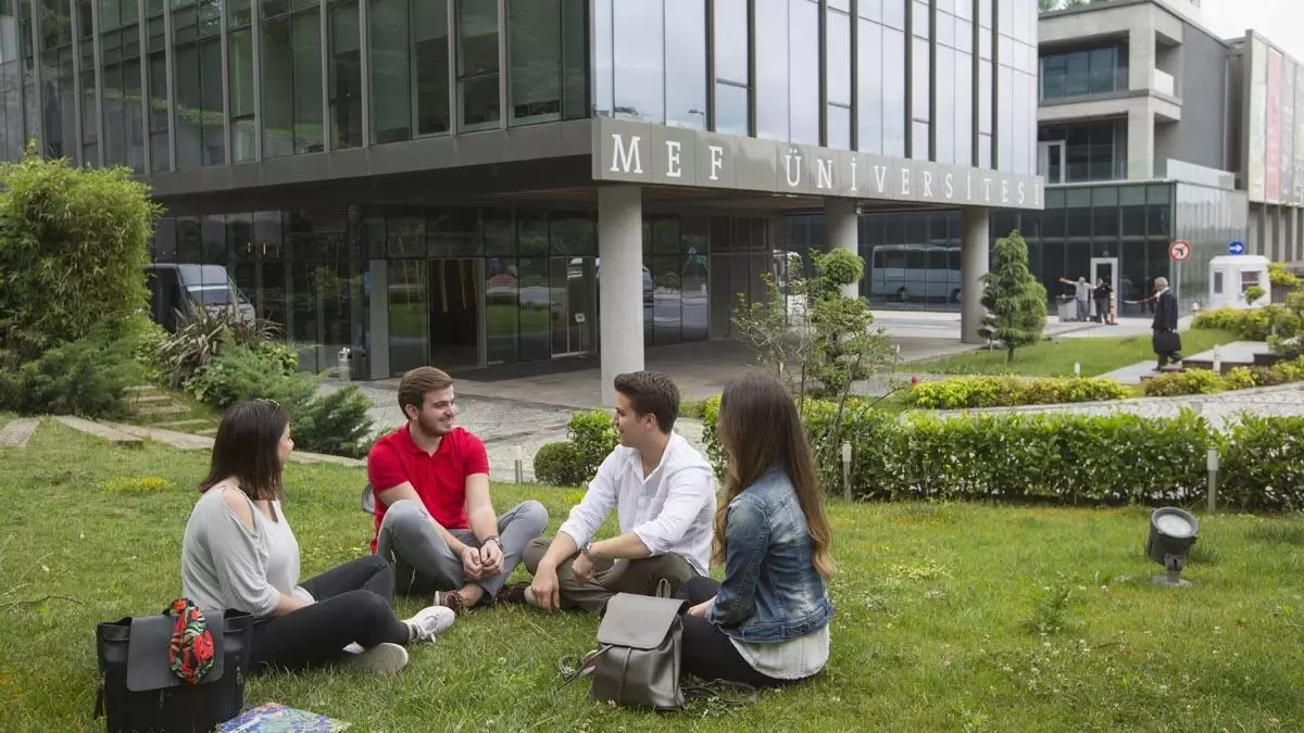 MEF Üniversitesi Taban Puanları 2022