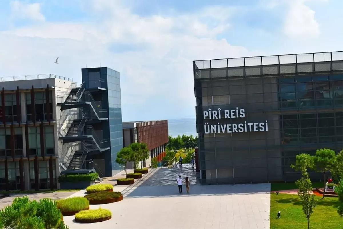Piri Reis Üniversitesi Bölümleri
