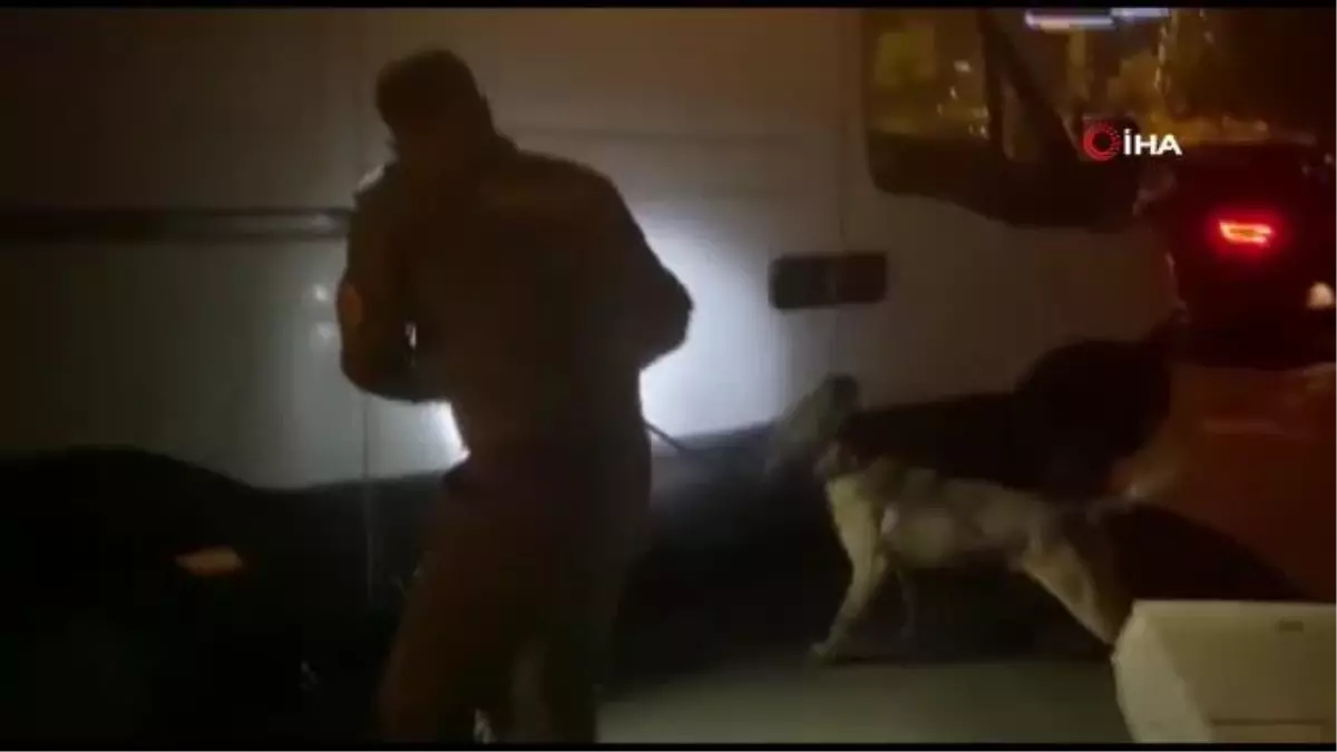 Son dakika haber! Polis ekipleri, ele geçirdikleri 13 kilo 800 gram eroinle Afyon'un rekorunu kırdı
