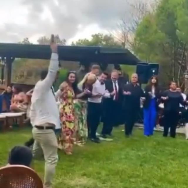 3 aylık hamile hayranıyla evlenen Nihat Doğan'ın düğününden ilk kare geldi