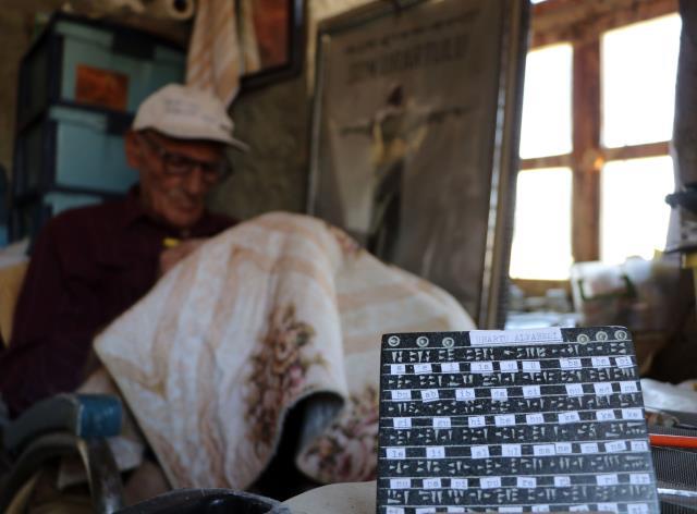 Dünyada Urartuca bilen 12 kişiden biri! Urartu dönemine ait kalenin 60 yıllık bekçisi görevi bırakıyor