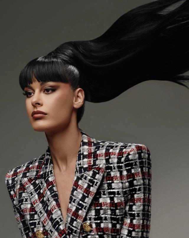 Merve Ulukanoglu, Kuveyt'te bir markanın büyük açılışına katıldı