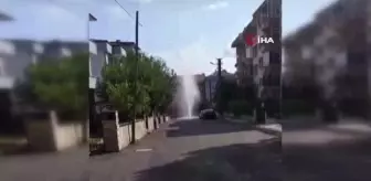 Son dakika haber: Su borusu patladı, metrelerce su fışkırdı... O anlar kamerada