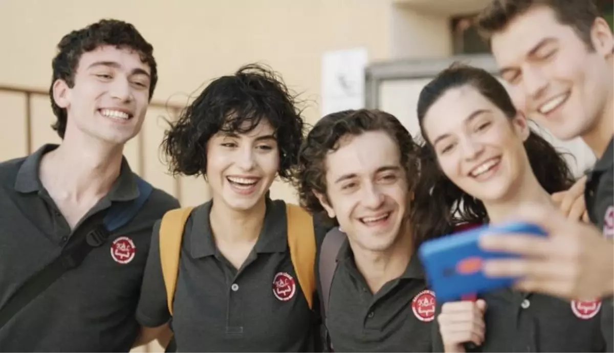 Gelsin Hayat Bildiği Gibi full HD bölüm izle! Gelsin Hayat Bildiği Gibi 4. bölüm tek parça izle! Gelsin Hayat Bildiği Gibi son bölüm neler oldu?