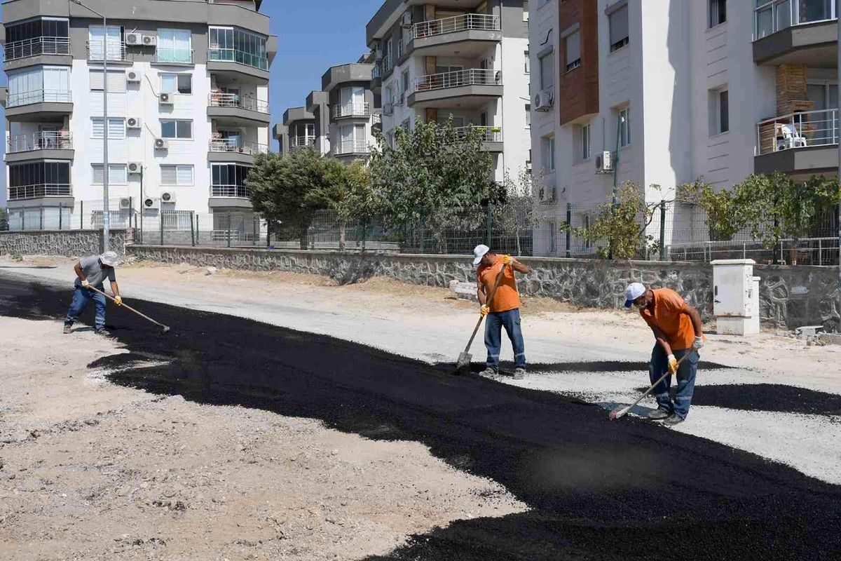 Aydın ekonomi haberleri | Kuşadası Belediyesi'nden aralıksız mesai