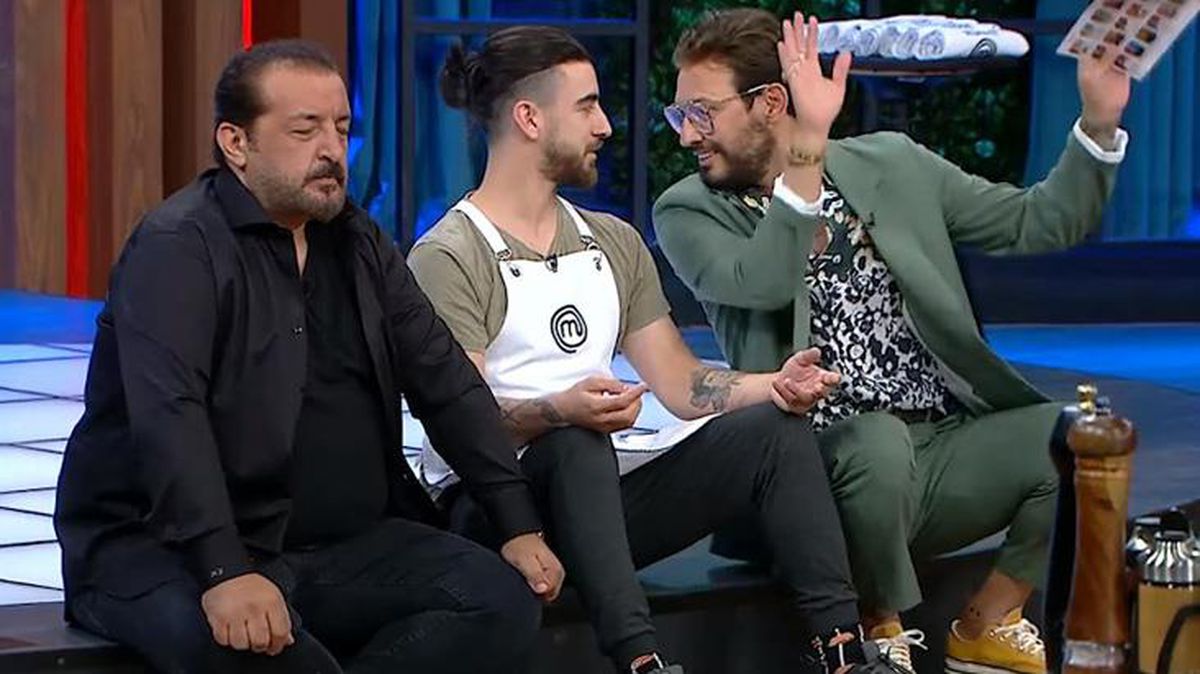MasterChef'te meditasyon yapmaya çalışan Mehmet Yalçınkaya, izleyicileri kahkaha boğdu