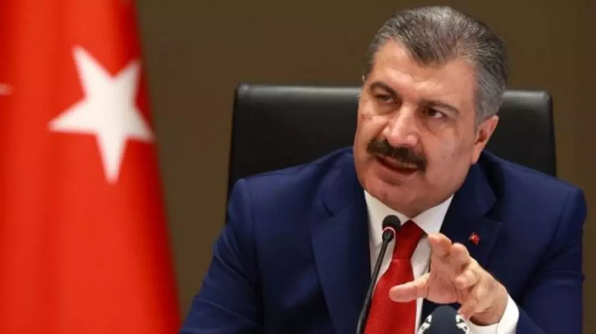 Bakan Koca'dan sağlık çalışanlarının özlük haklarıyla ilgili heyecanlandıran paylaşım! Resmi Gazete'yi işaret etti
