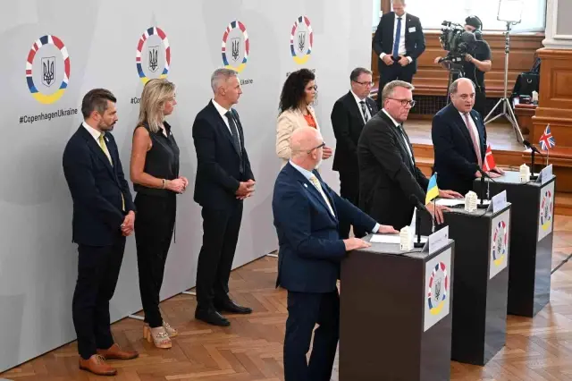 Son dakika haber... Ukrayna'ya 26 ülkeden 1,55 milyar dolarlık askeri yardım sözü