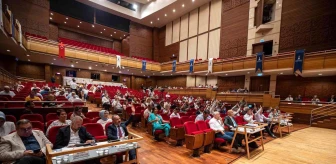 İzmir haberi... İzmir'de meclisin gündemi toplu ulaşım tarifesi oldu