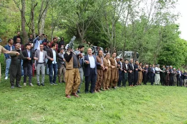 Justin Bieber'ın halay videosunu paylaştığı 'Sofi Ömer'e iş teklifi yağıyor