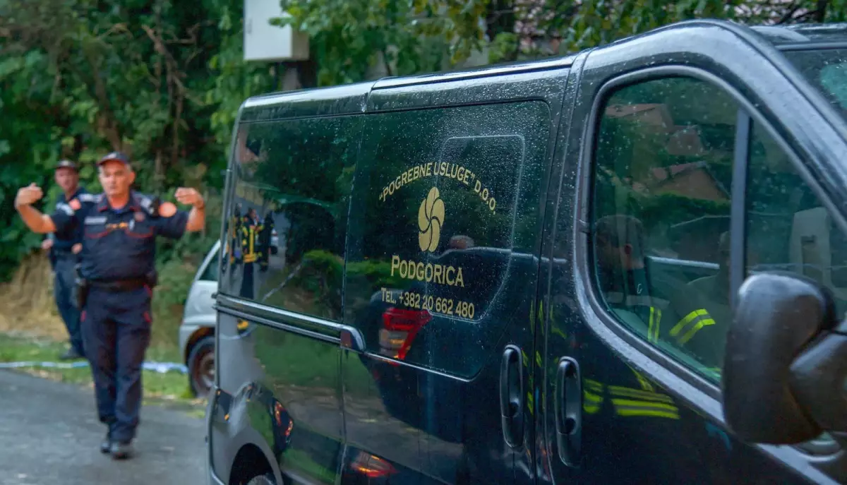 Son dakika haber: Karadağ'da bir kişi, ailesine ve yoldan geçenlere ateş açtı 11 kişi öldü