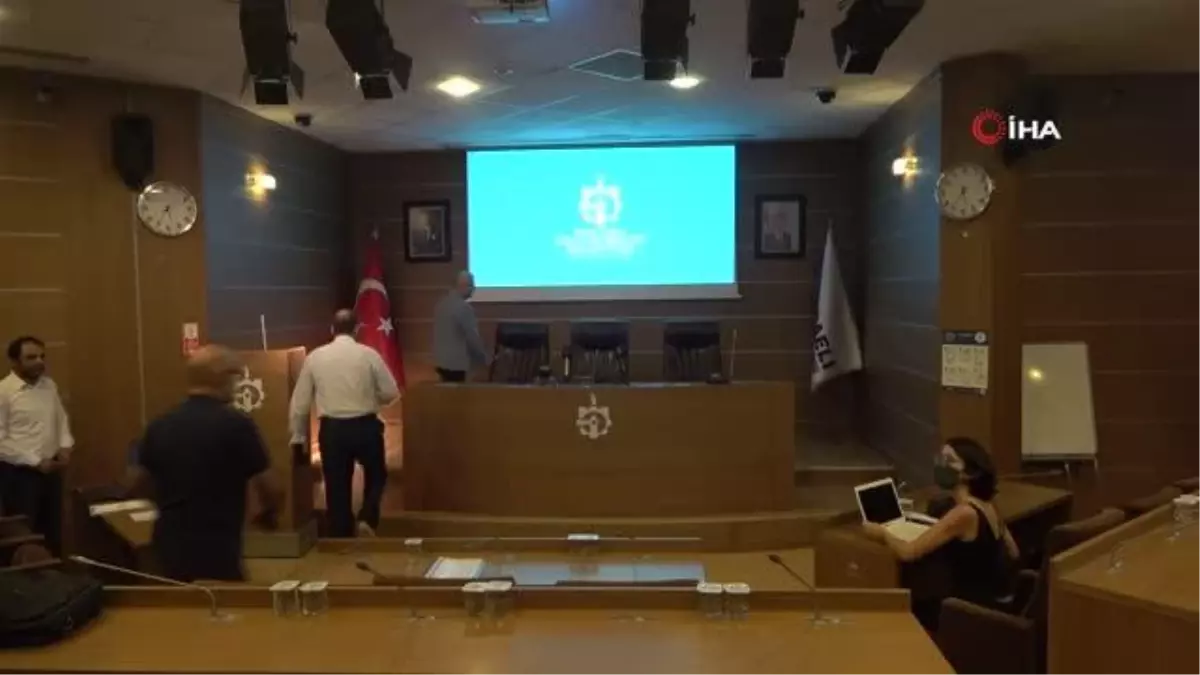 Kocaeli haberi! Genel Sekreter Balamir Gündoğdu: 'Cumhuriyet Parkı'nın mülkiyeti Kocaeli Büyükşehir Belediyesine aittir'