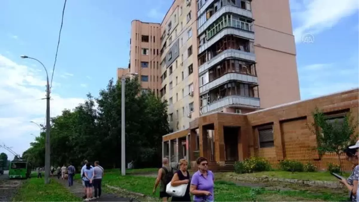 Harkiv'deki saldırılarda sivil yerleşim yerleri hasar gördü