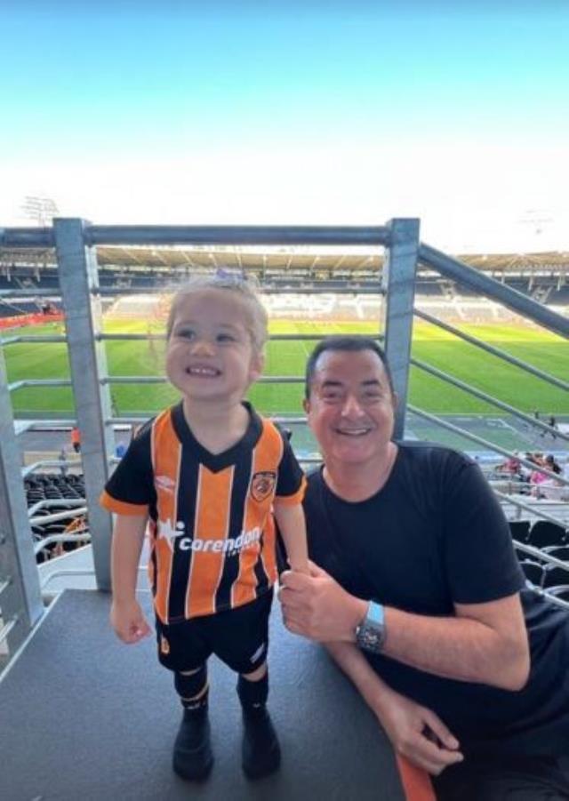 Acun Ilıcalı'nın paylaşımı ortalığı karıştırdı! Herkes gidip hikayesine bakıyor