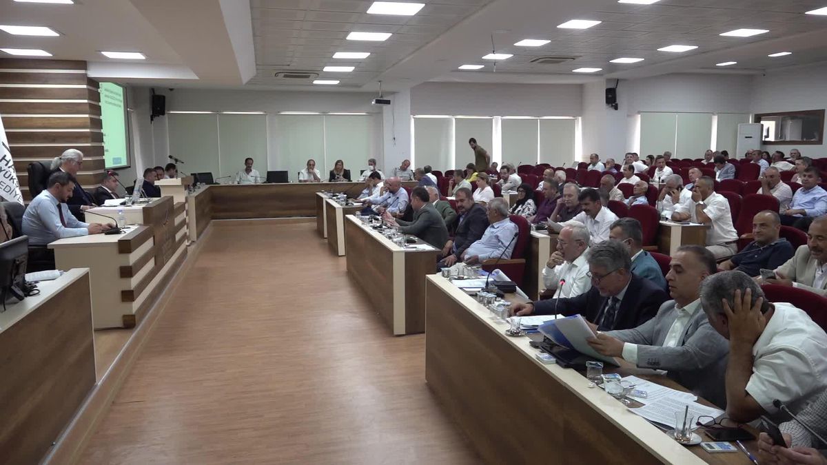 Hatay haberi... Hatay'da AKP'li ve MHP'li Meclis Üyeleri, Defne ve Hassa Projelerine Bir Kez Daha 'Hayır' Dedi
