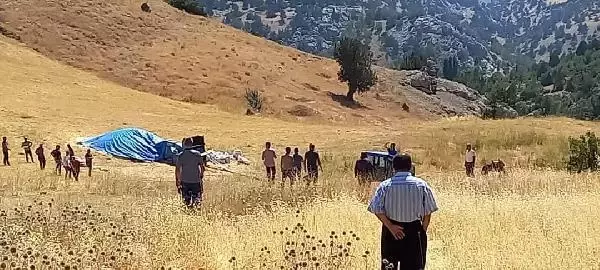 Dengesini kaybedip patoz makinesine düşen çiftçi feci şekilde can verdi