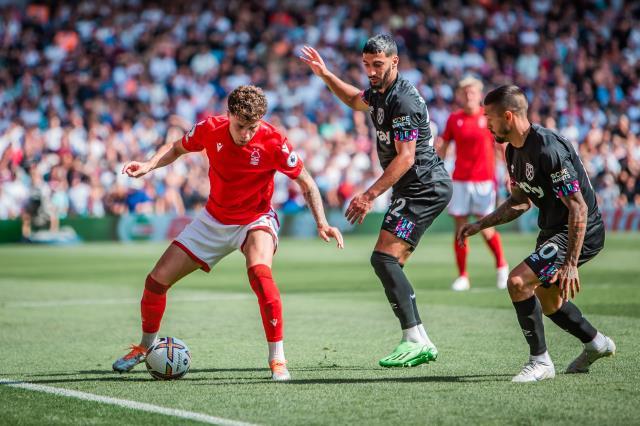 West Ham United'ı tek golle deviren Nottingham Forest, 23 yıl sonra Premier Lig'de ilki yaşadı