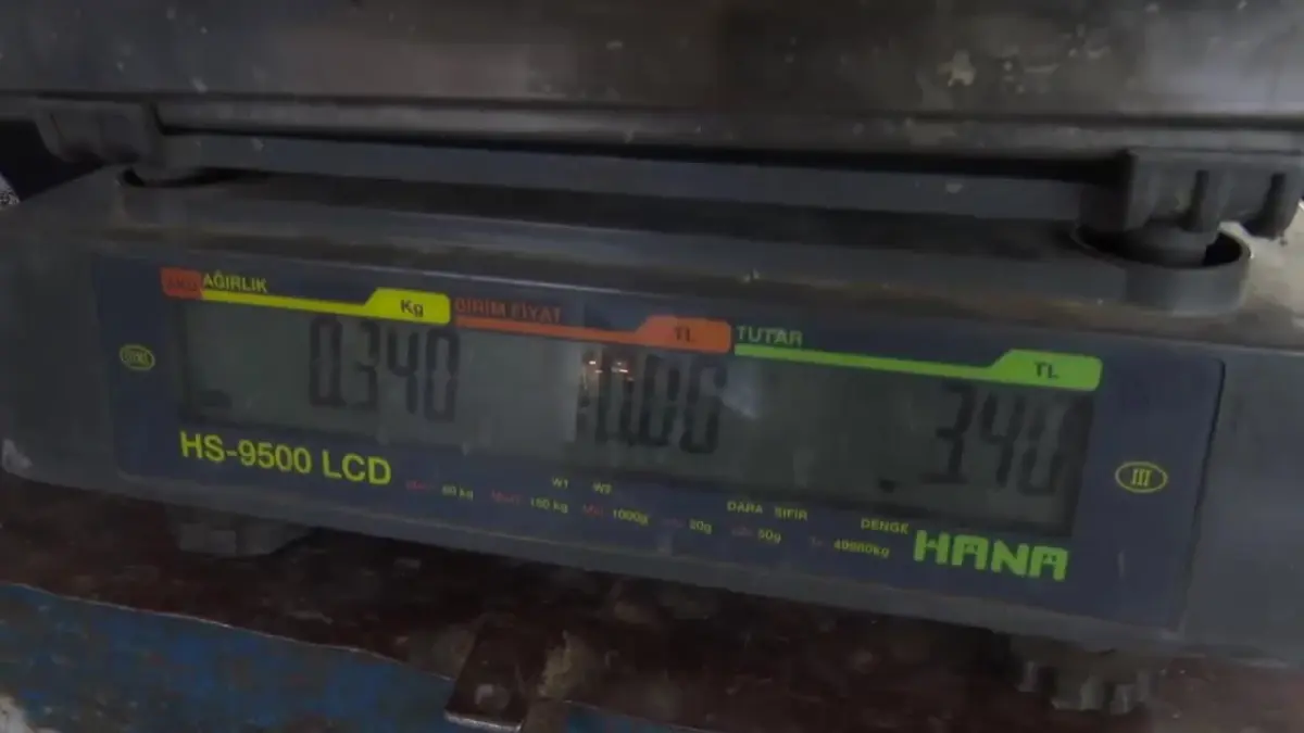 Ankara gündem haberleri... Ankaralı Pazarcı Fiyatları Tane Hesabıyla Anlattı: 'Bir Domates, Bir Salatalık, Üç Biber, Bir Patlıcan 12.5 Lira'