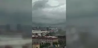 Başakşehir'deki Çorapçılar Sanayi Sitesi'nde çıkan yangın hasara yol açtı