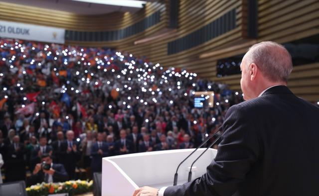 Erdoğan 'Size bir müjde' diyerek duyurdu: Vatandaşlarımız hazırsa TOKİ konutlarını yapmaya başlıyoruz