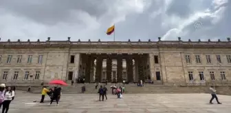 Kolombiya'da Narino Sarayı'nın halka açık meydanı