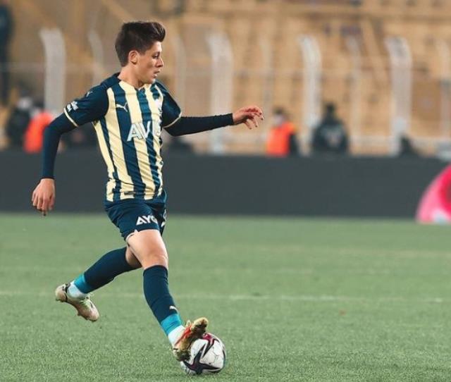 Arda Güler kimdir? Arda Güler kaç yaşında, hangi takımda oynuyor, nereli? Arda Güler biyografisi!