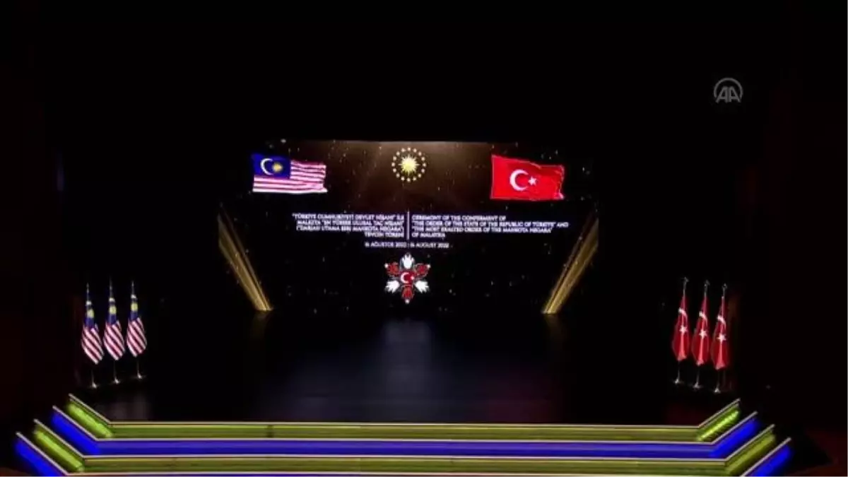 Cumhurbaşkanı Erdoğan, Malezya Kralı Sultan Abdullah Şah'a 'devlet nişanı' tevcih etti