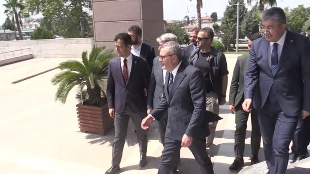 Osmaniye gündem haberleri | AK Parti'li Ünal, Osmaniye'de sivil toplum kuruluşu temsilcileriyle bir araya geldi (3)