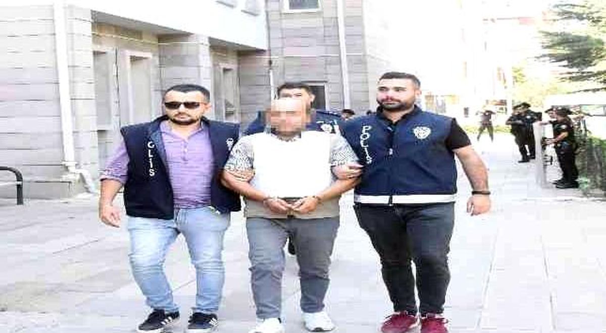 Son dakika haberleri... Eşini ve ilişkisi olduğu iddia edilen kişiyi öldüren koca tutuklandı