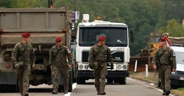 Şimdi de Kosova-Sırbistan gerginliği patlak verdi! NATO'dan korkutan müdahale sinyali