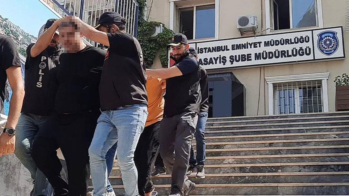 İki arkadaşın kız meselesi yüzünden başlayan husumeti kanlı bitti