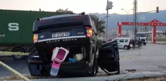 İki otomobilin çarpışması sonucu 5 kişi yaralandı